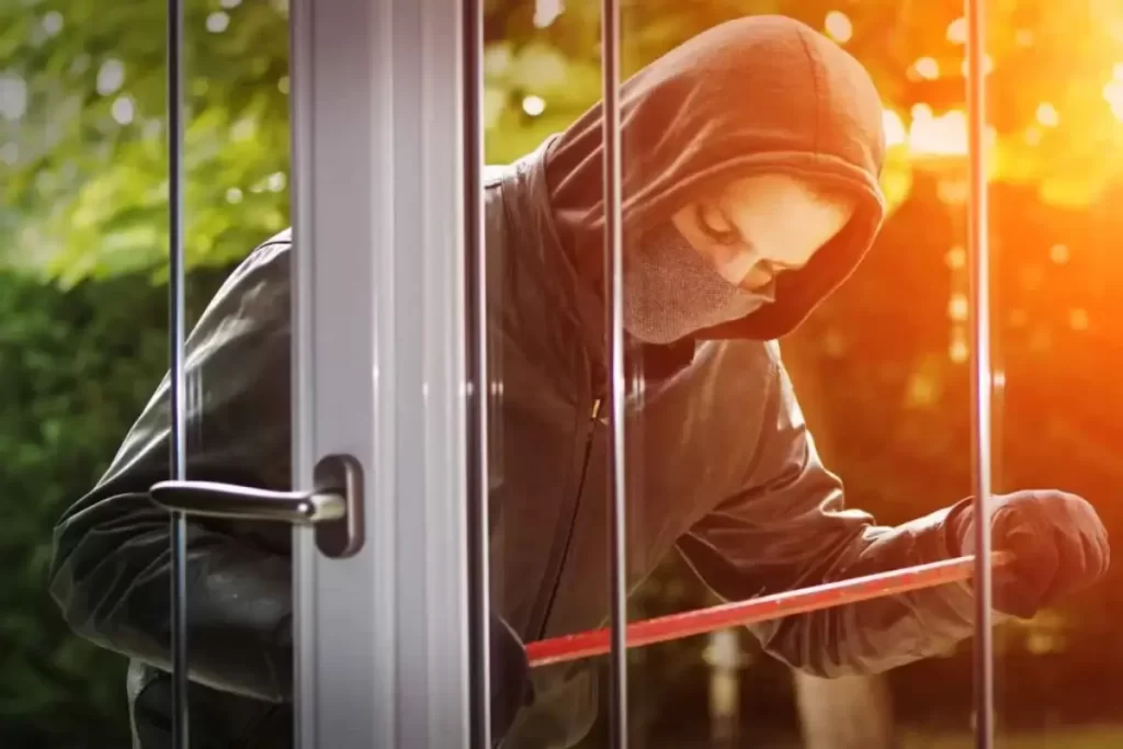 Home Invasion An Ultimate Guide By Diamondback Security